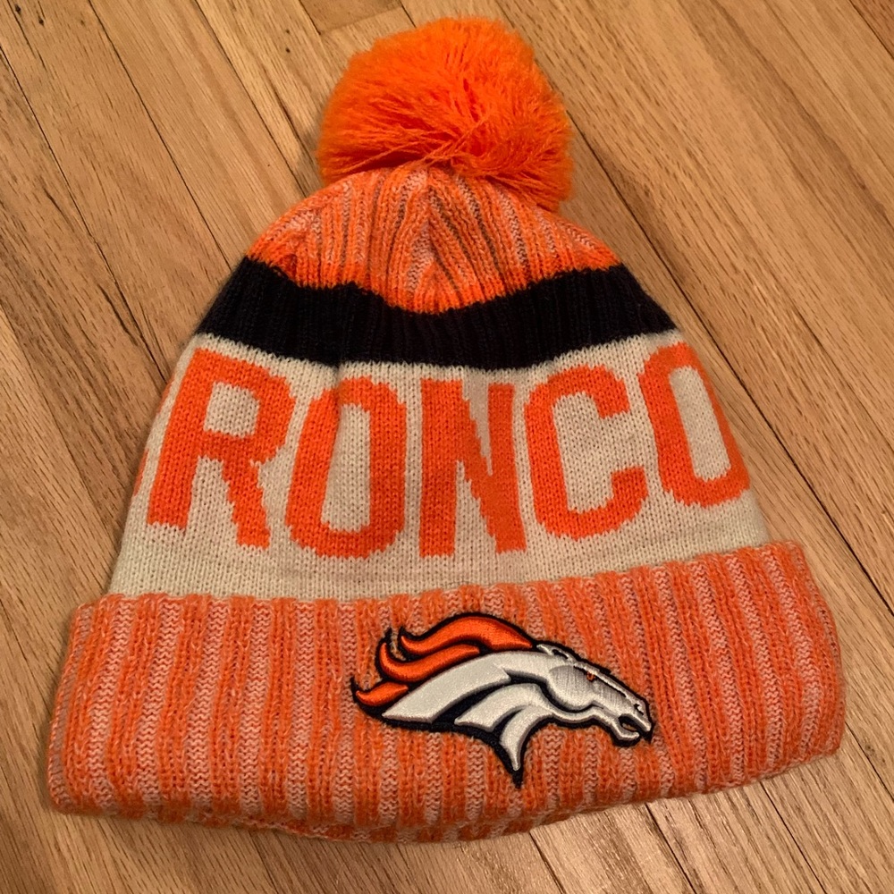 EUC Broncos Knit Hat